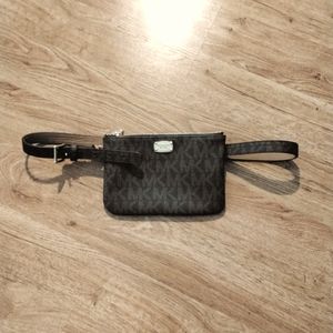 Michael Kors Signature Belt Bag